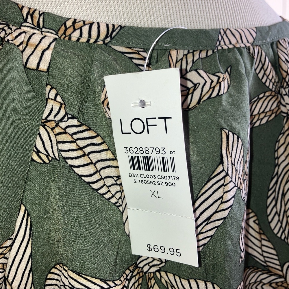 NWT LOFT Ribbon Bubble Sleeve Henley Top Sz XL - Picture 8 of 8